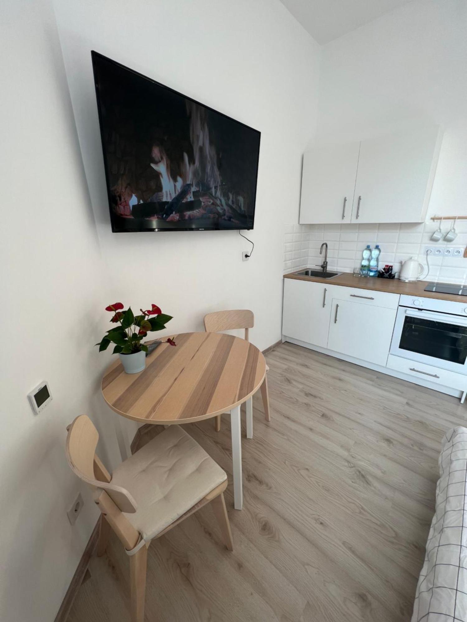 - Made In Switzerland Apartament *